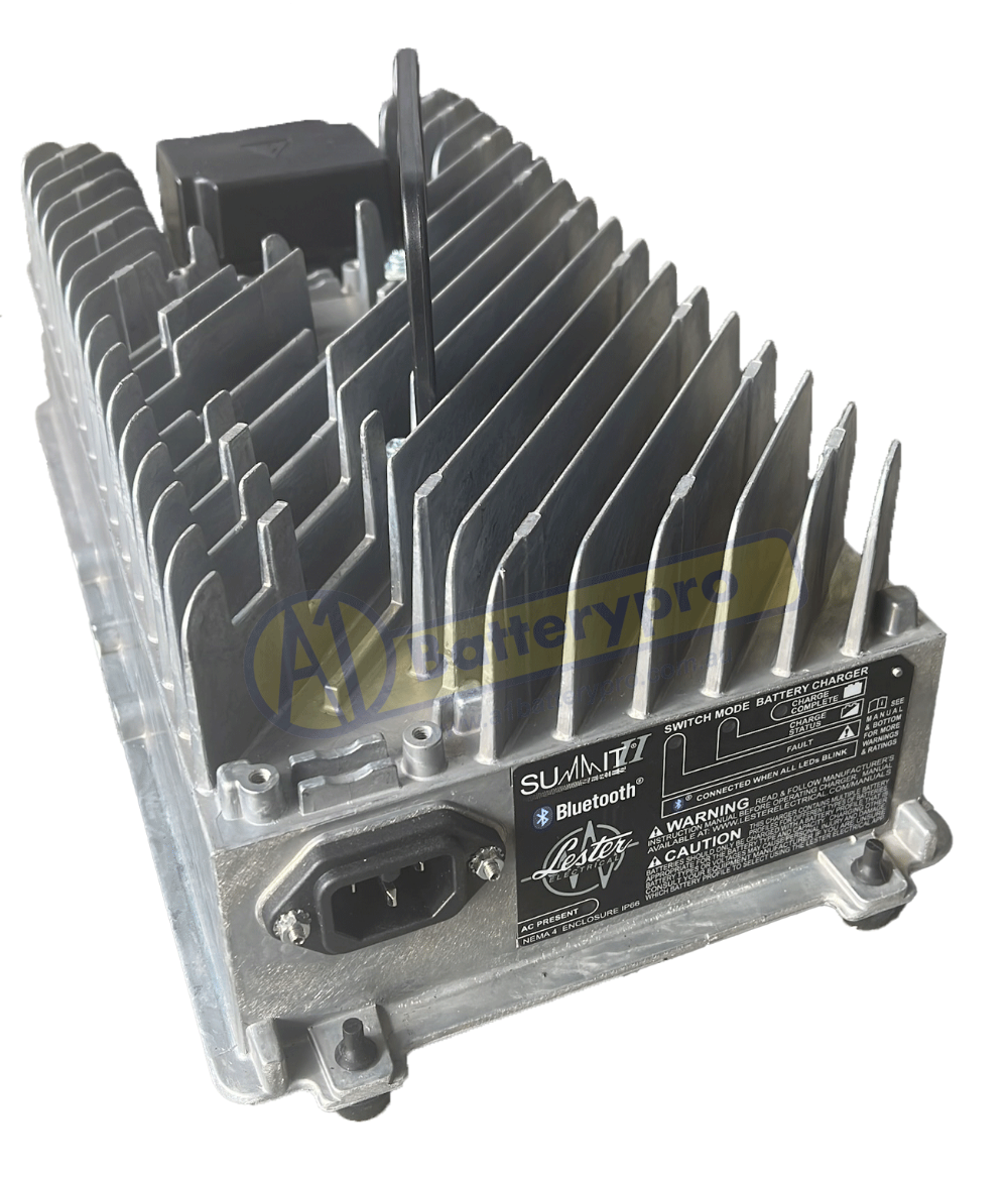 Picture of 1050W LESTER SUMMIT SERIES II CHARGER - AVAILABLE MODELS 24V-48V 25-22AH / 36V 25AH / 48V 22AH  ** VERSION 2 **