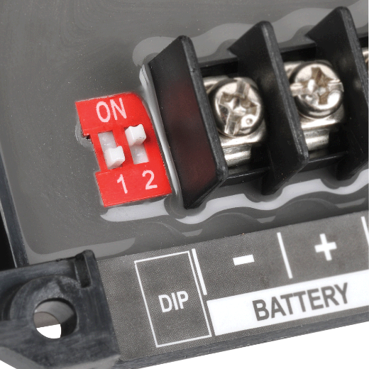 Picture of PROJECTA AUTOMATIC 12V 8 AMP 4 STAGE SOLAR CHARGE CONTROLLER